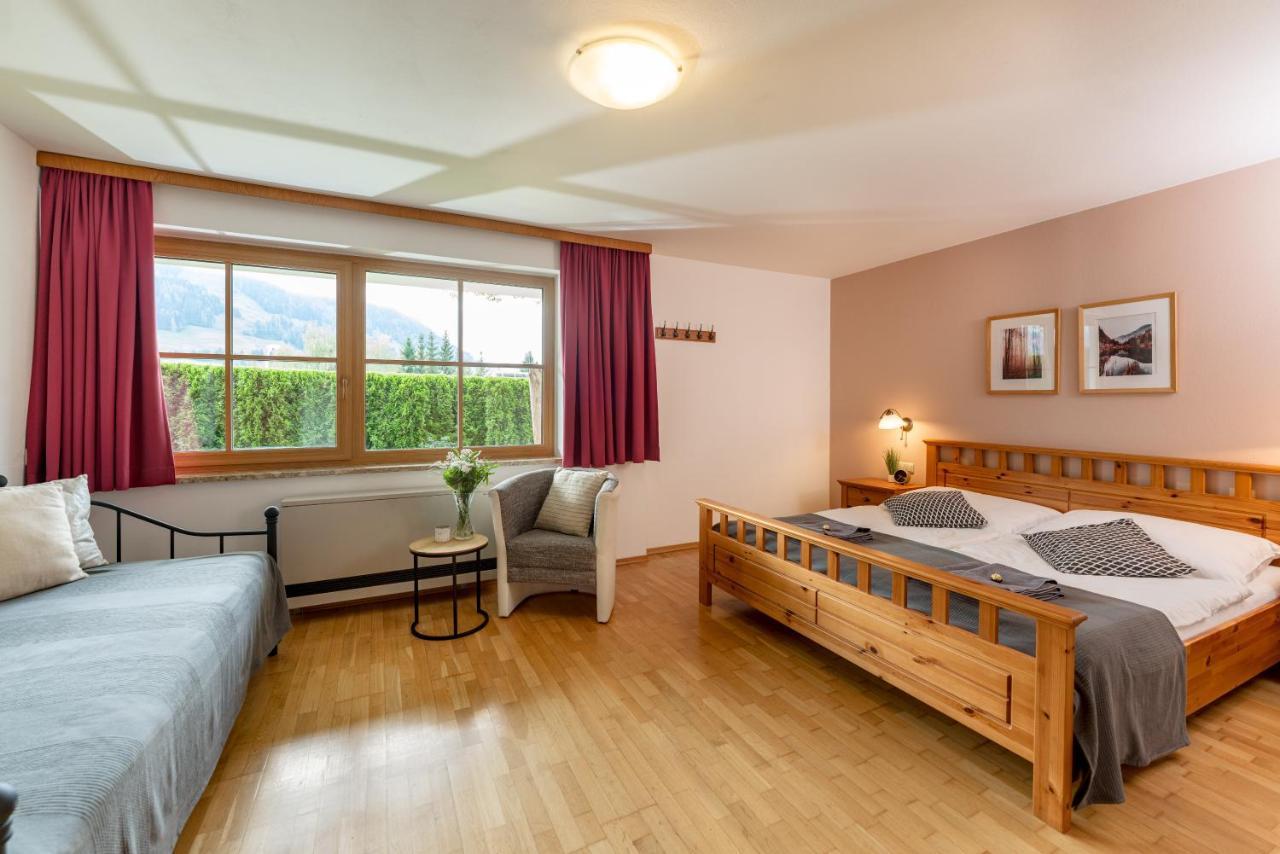 Landhaus Bergner Alm Fusch an der Glocknerstraße Exterior foto